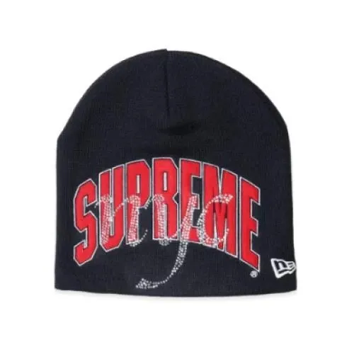Supreme Outline Beanie コムドットゆうた着用 コムドットメンバーが着用している「Supreme（シュプリーム）」の