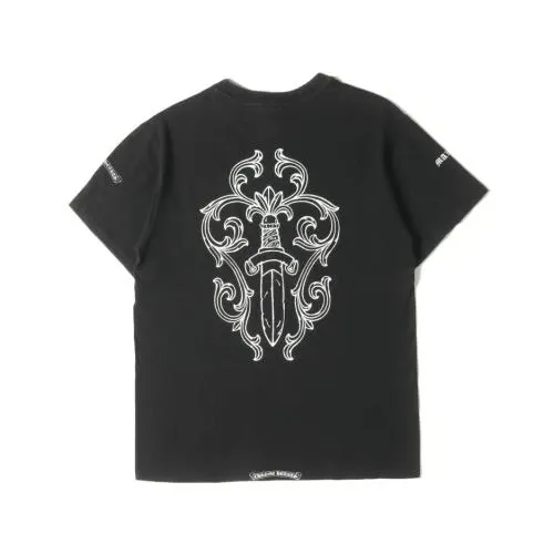 佐久間大介が着用している「Tシャツ」のアイテム紹介 佐久間大介が着用している「Tシャツ」のアイテム紹介