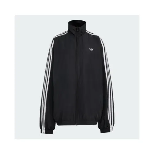 Stray Kidsメンバーが着用している「adidas（アディダス）」のアイテム紹介