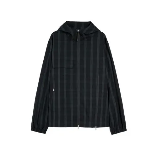 辺見えみりが着用している「Jil Sander（ジルサンダー）」のアイテム紹介